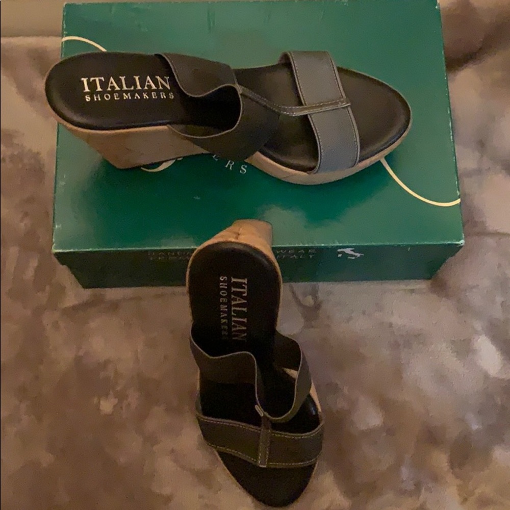 Italian Shoemakers wedge sandal